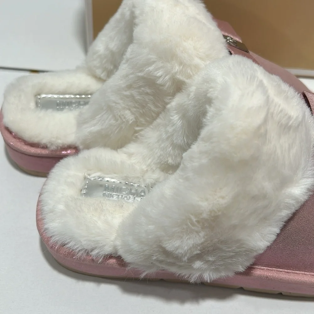 Michael Michael Kors Grace bow slippers girls size 2 NWT..